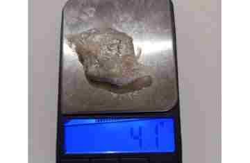 Quedas – Homem é detido com droga